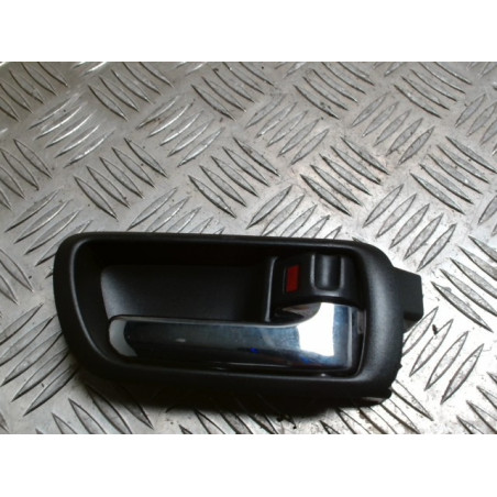 Poignee interieur avant droit TOYOTA COROLLA VERSO 2 PHASE 1 d’occasion