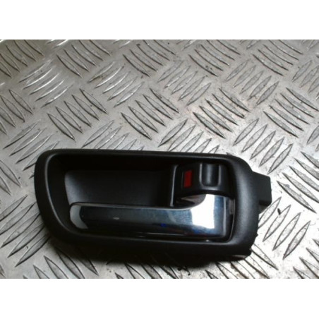 Poignee interieur avant droit TOYOTA COROLLA VERSO 2 PHASE 1 d’occasion