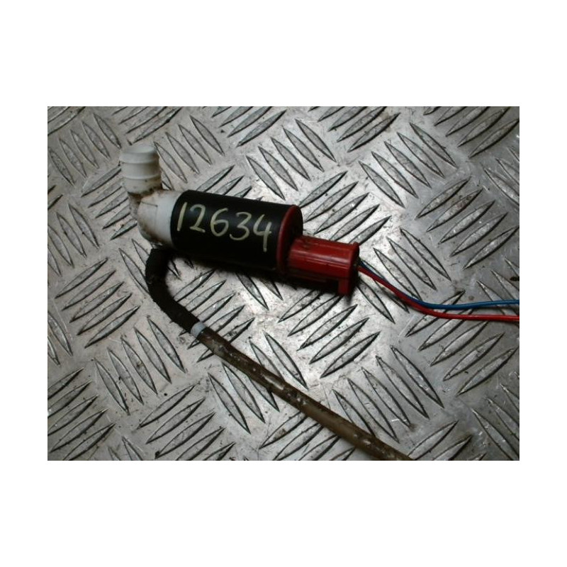 Pompe lave glace avant TOYOTA COROLLA VERSO 2 PHASE 1 d’occasion
