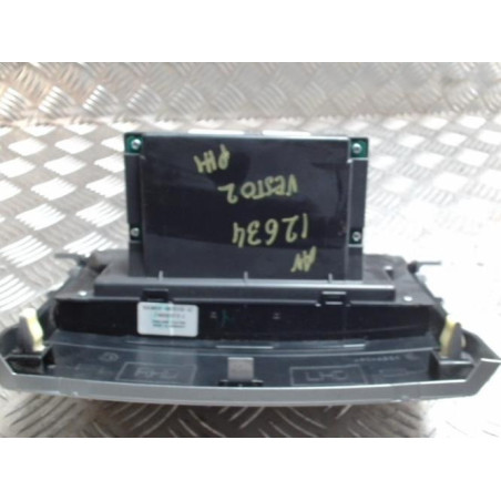 Commande chauffage TOYOTA COROLLA VERSO 2 PHASE 1 d’occasion