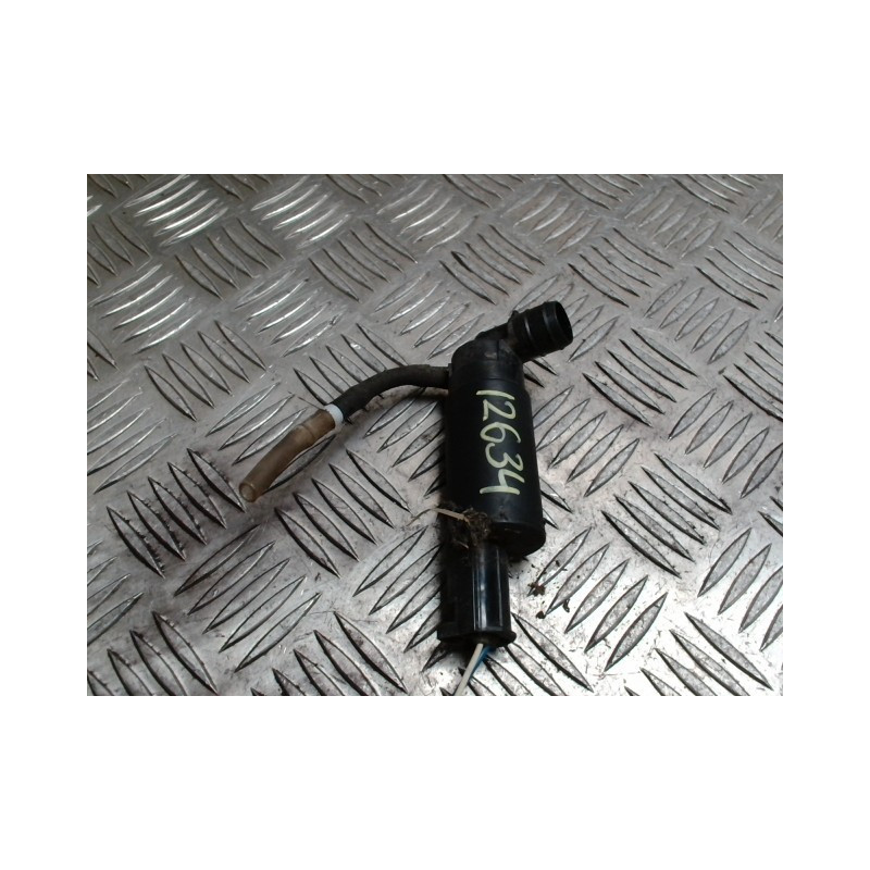 Pompe lave glace avant TOYOTA COROLLA VERSO 2 PHASE 1 d’occasion
