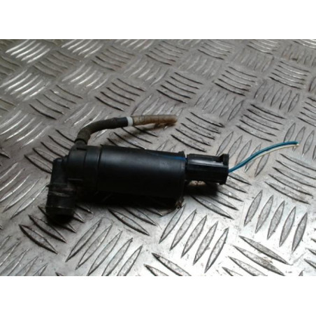 Pompe lave glace avant TOYOTA COROLLA VERSO 2 PHASE 1 d’occasion