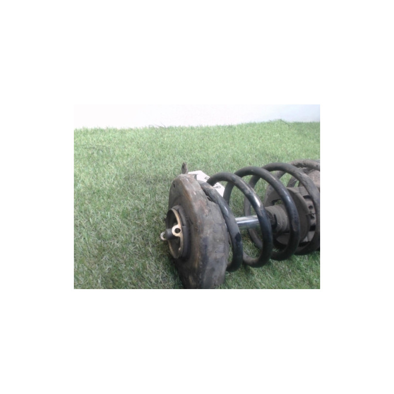 Amortisseur avant gauche RENAULT R19 PHASE 2 d’occasion