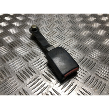Attache ceinture avant droit NISSAN TERRANO 2 PHASE 4 d’occasion