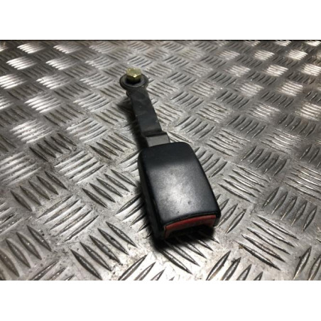 Attache ceinture avant gauche NISSAN TERRANO 2 PHASE 4 d’occasion