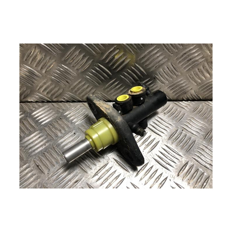 Maitre cylindre (freinage) NISSAN TERRANO 2 PHASE 4 d’occasion