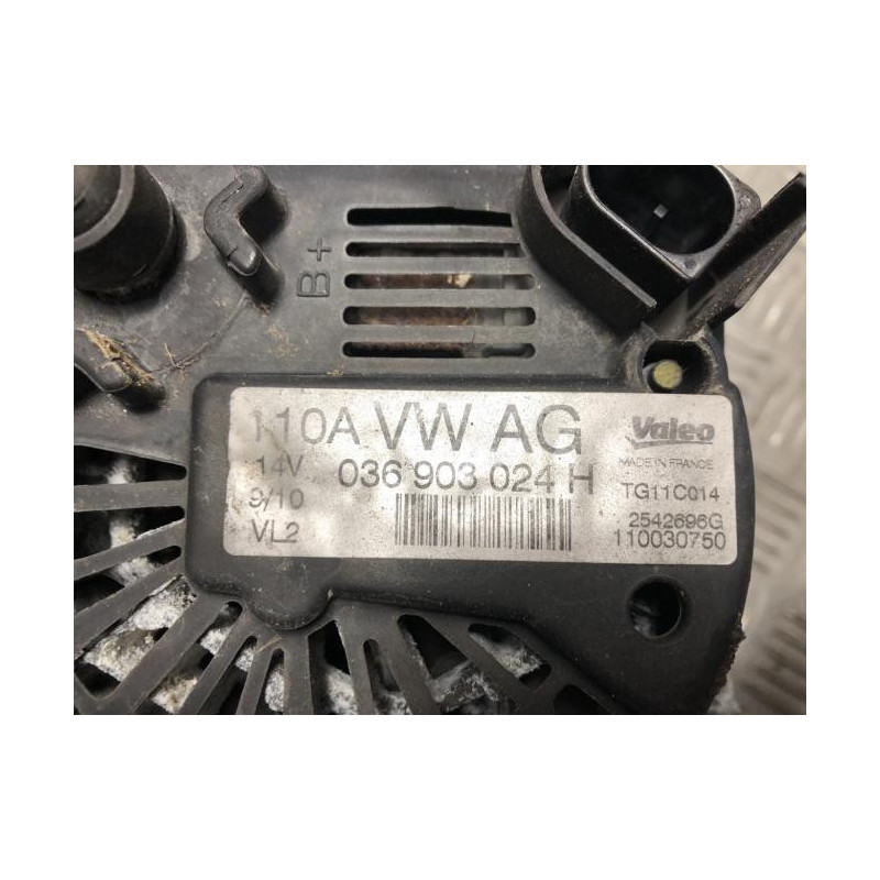 Alternateur VOLKSWAGEN POLO 5 PHASE 1 d’occasion