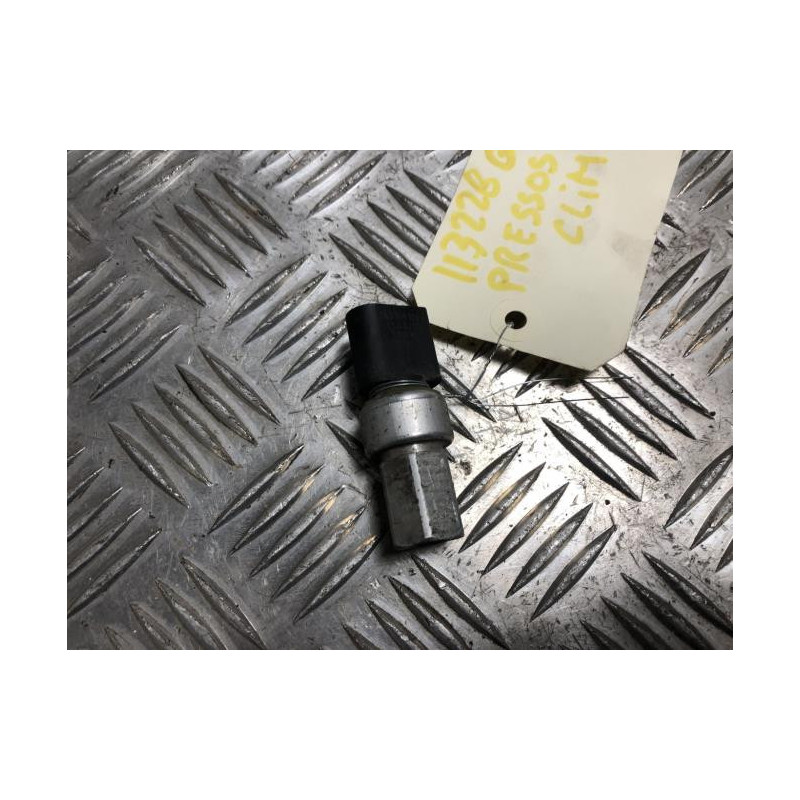 Pressostat de climatisation VOLKSWAGEN GOLF 6 d’occasion
