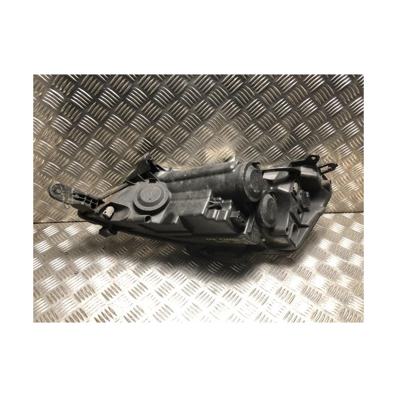 Optique avant principal droit (feux)(phare) FIAT SCUDO 2 d’occasion