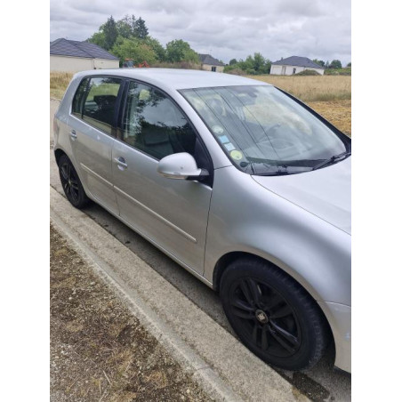 Gicleur lave phare VOLKSWAGEN GOLF 5 d’occasion