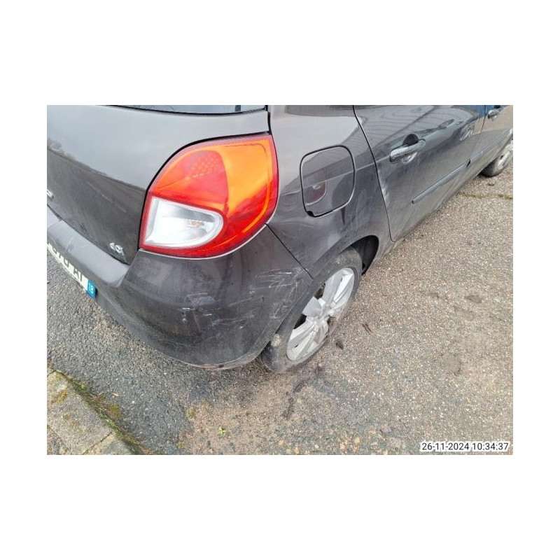 Moyeu arriere droit RENAULT CLIO 3 PHASE 2 d’occasion