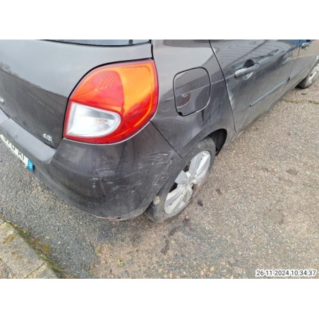 Moyeu arriere droit RENAULT CLIO 3 PHASE 2 d’occasion