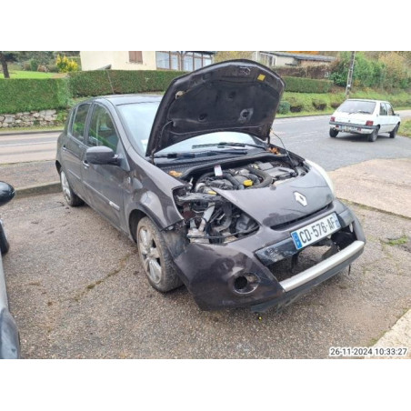 Moyeu arriere droit RENAULT CLIO 3 PHASE 2 d’occasion