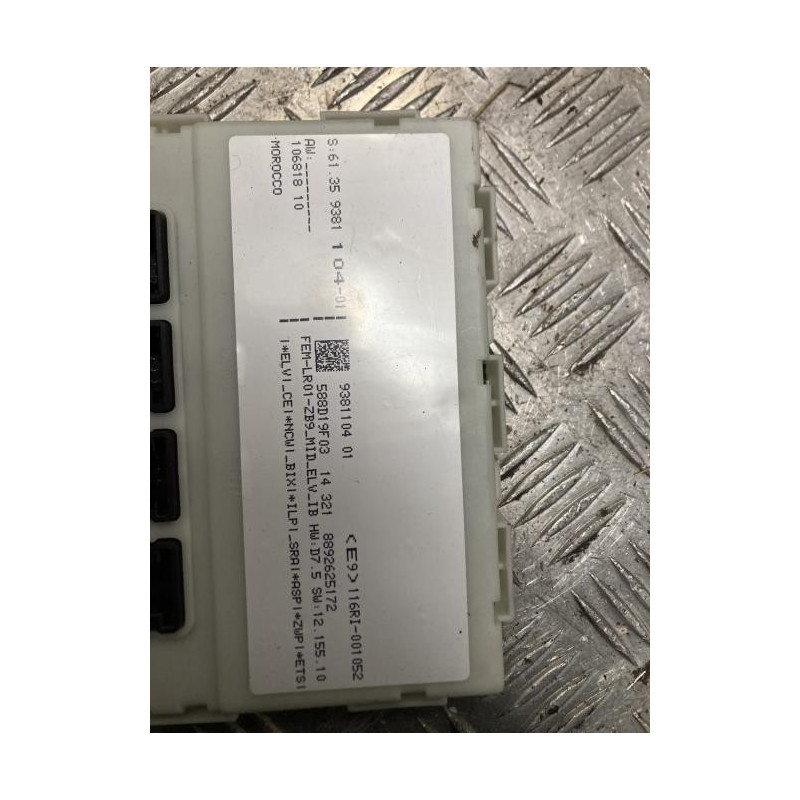 Porte fusible BMW SERIE 1 F20 PHASE 1 d’occasion