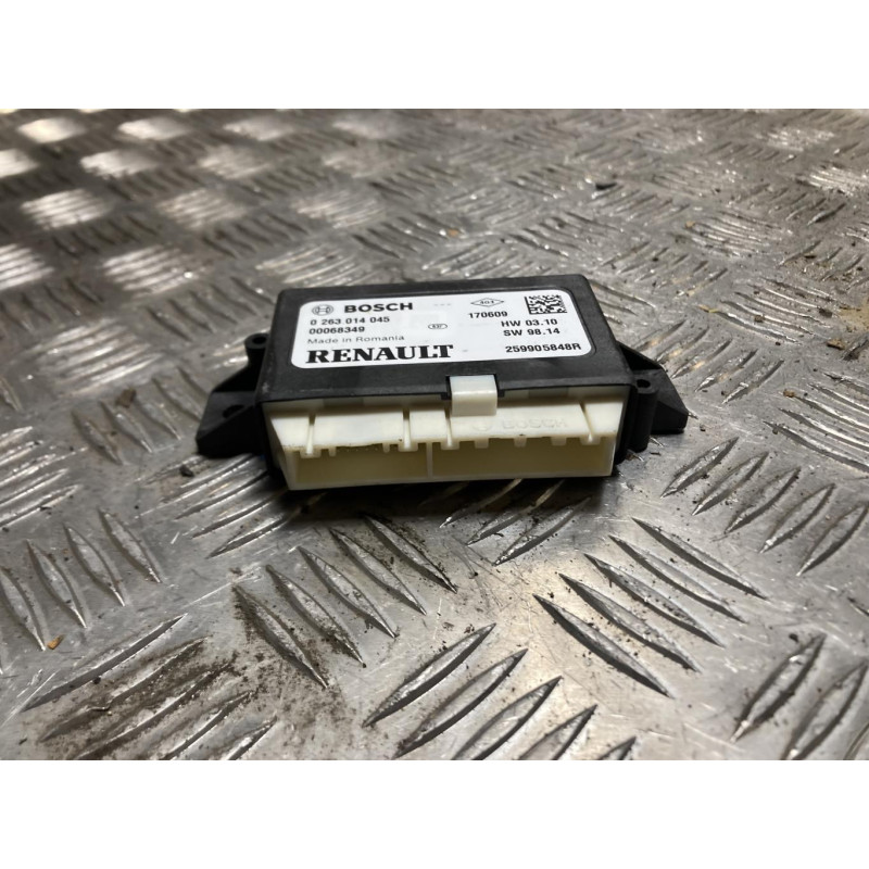Boitier d'aide au stationnement RENAULT CLIO 4 PHASE 2 d’occasion