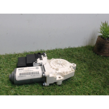 Moteur leve vitre arriere droit VOLKSWAGEN TOURAN 1 PHASE 1 d’occasion