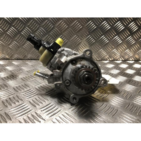 Pompe haute pression NISSAN PRIMASTAR 2 d’occasion