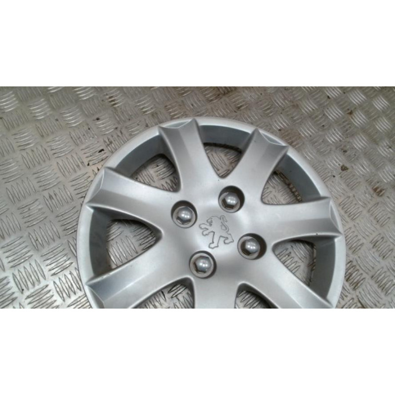 Enjoliveur PEUGEOT 206+ d’occasion