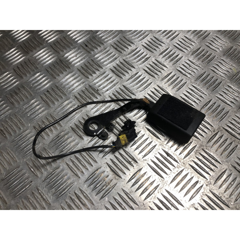 Attache ceinture arriere gauche CITROEN C4 PICASSO 1 d’occasion