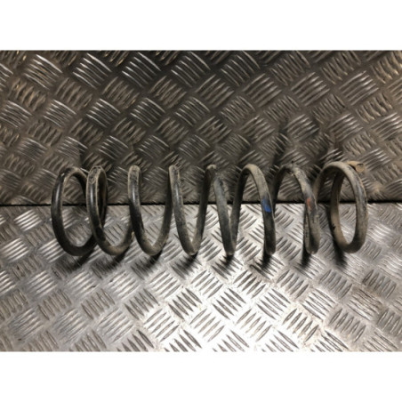 Ressort de suspension arriere droit NISSAN TERRANO 2 PHASE 4 d’occasion