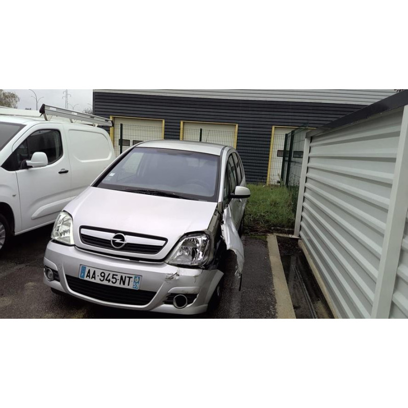 Cardan gauche (transmission) OPEL MERIVA A PHASE 2 d’occasion