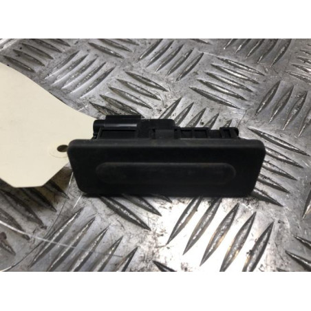 Bouton de coffre PEUGEOT 308 2 PHASE 1 d’occasion