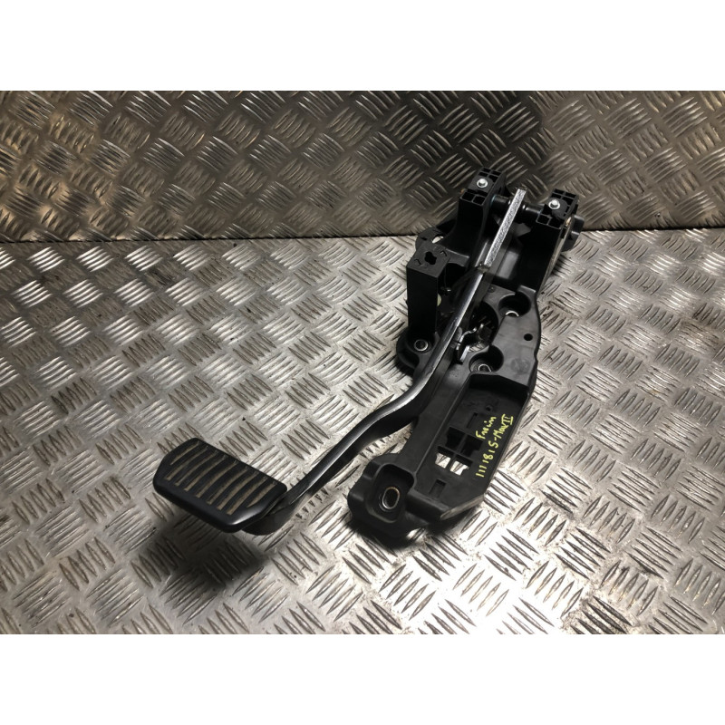 Pedale de frein FORD S-MAX 2 d’occasion