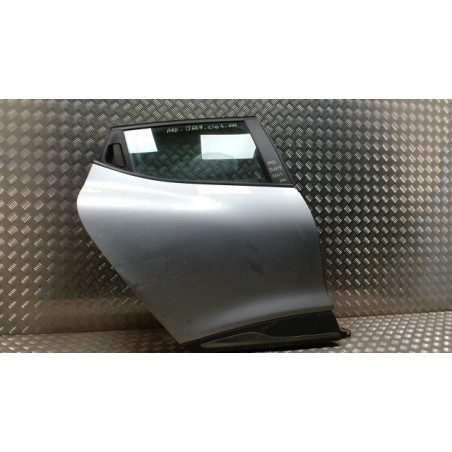 Panneau de porte arriere droit RENAULT CLIO 4 PHASE 2 d’occasion