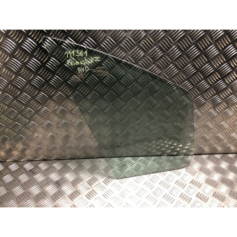 Custode avant droit (porte) NISSAN PRIMASTAR 2 d’occasion