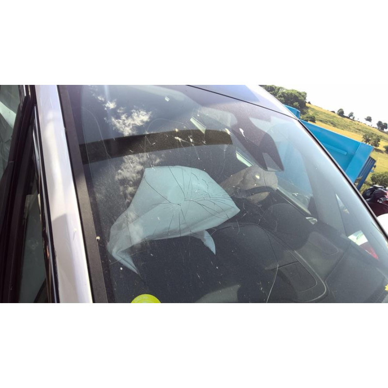 Feu de pare choc arriere gauche FORD S-MAX 2 d’occasion