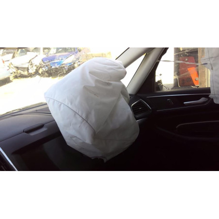 Feu de pare choc arriere gauche FORD S-MAX 2 d’occasion