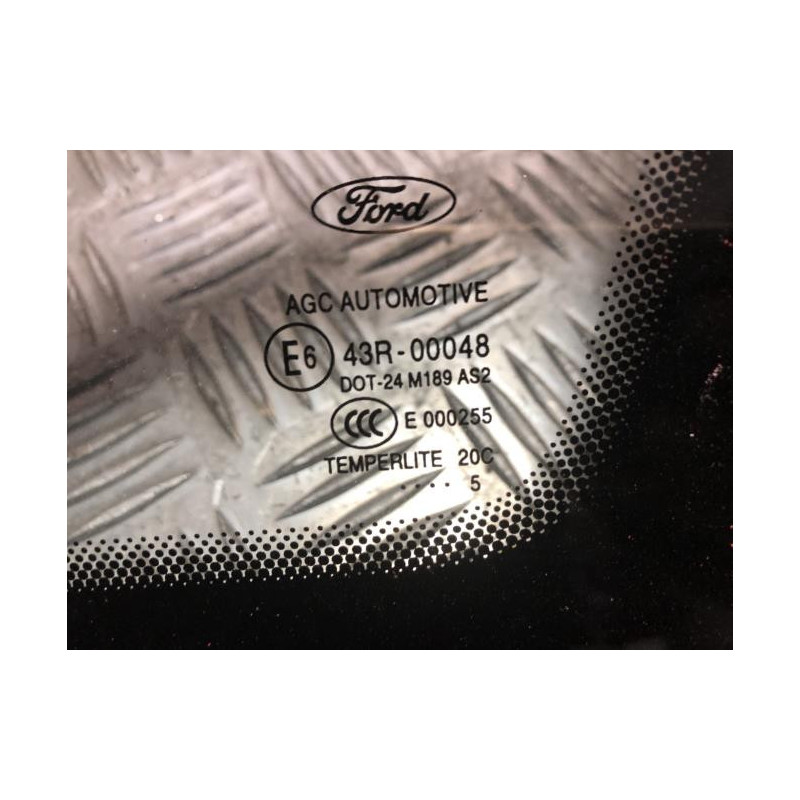 Custode avant gauche FORD FIESTA 6 PHASE 2 d’occasion
