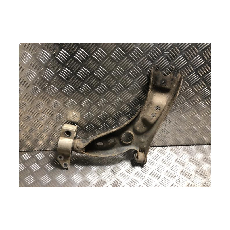 Triangle avant droit VOLKSWAGEN GOLF 6 d’occasion