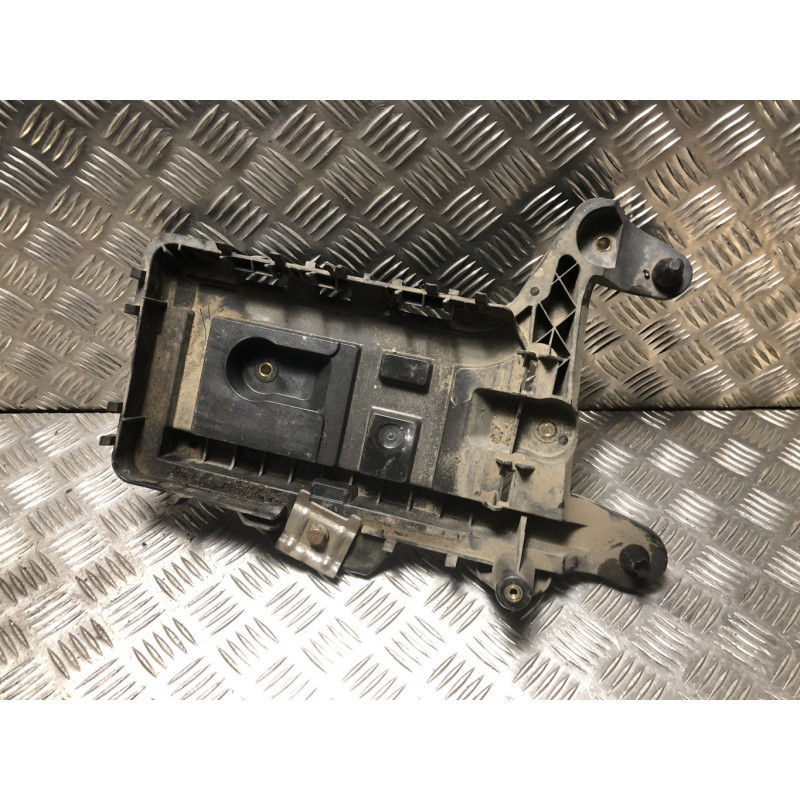 Coffre à batterie VOLKSWAGEN GOLF 6 d’occasion