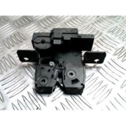 Serrure de hayon RENAULT CLIO 3 PHASE 1 d’occasion
