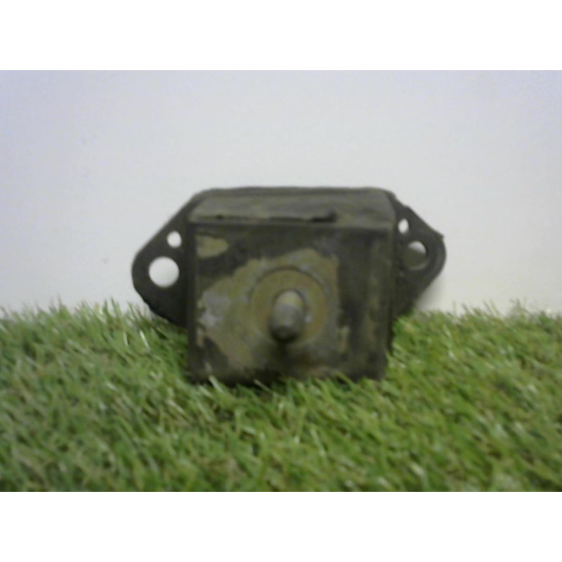 Support moteur RENAULT SUPER 5 d’occasion