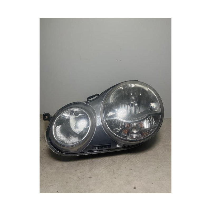 Optique avant principal gauche (feux)(phare) VOLKSWAGEN POLO 4 PHASE 1 d’occasion