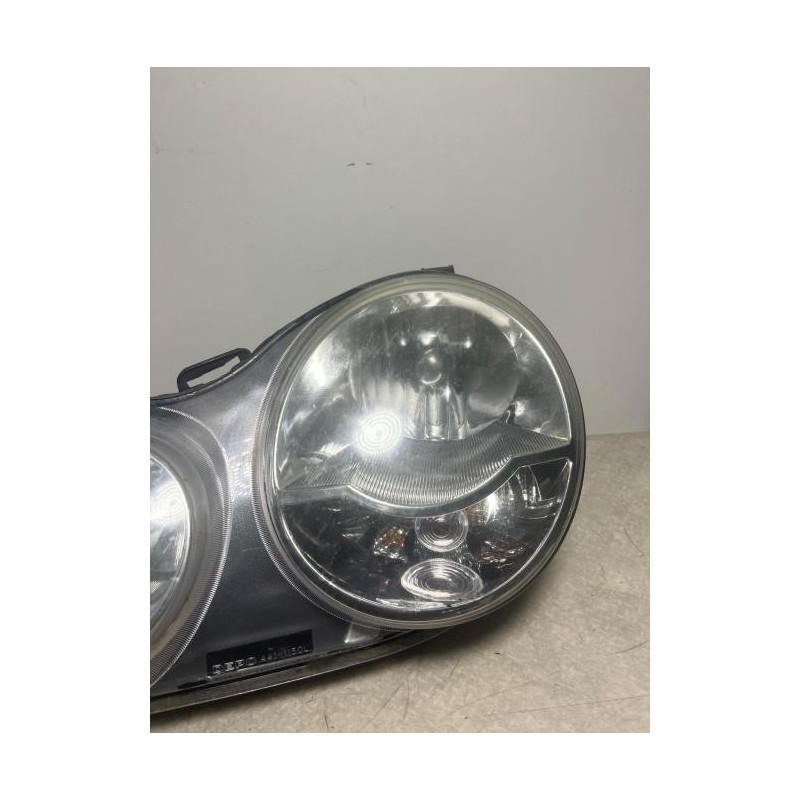 Optique avant principal gauche (feux)(phare) VOLKSWAGEN POLO 4 PHASE 1 d’occasion