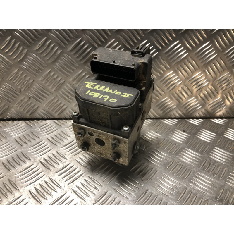 Bloc ABS (freins anti-blocage) NISSAN TERRANO 2 PHASE 4 d’occasion