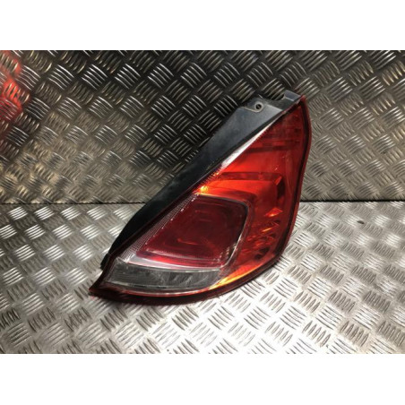 Feu arriere principal droit (feux) FORD FIESTA 6 PHASE 2 d’occasion