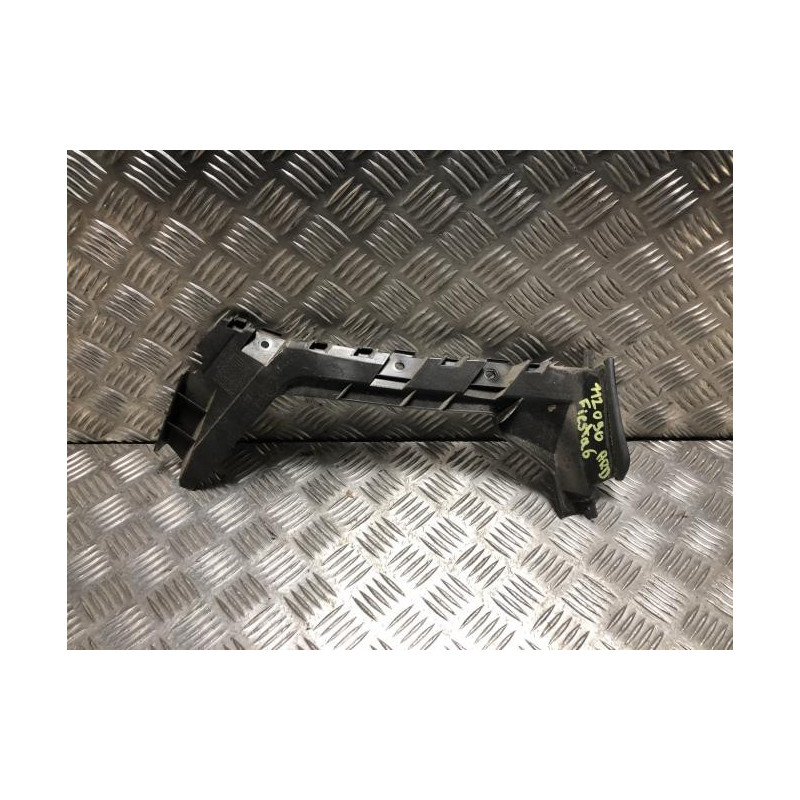 Support de pare chocs arriere FORD FIESTA 6 PHASE 2 d’occasion