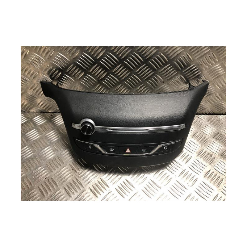 Facade autoradio PEUGEOT 308 2 PHASE 1 d’occasion