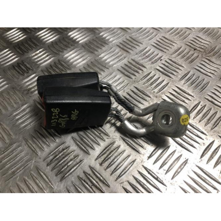 Attache ceinture arriere gauche VOLKSWAGEN GOLF 6 d’occasion