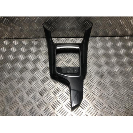Console central (interieur plastique) PEUGEOT 308 2 PHASE 1 d’occasion