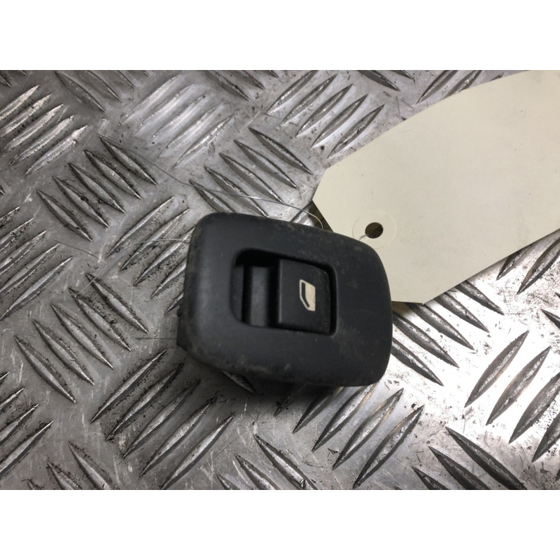 Interrupteur de leve vitre arriere gauche CITROEN C3 2 PHASE 2 d’occasion