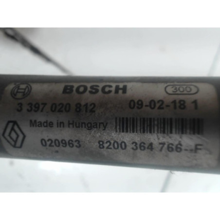 Moteur essuie glace avant RENAULT TWINGO 2 PHASE 1 d’occasion
