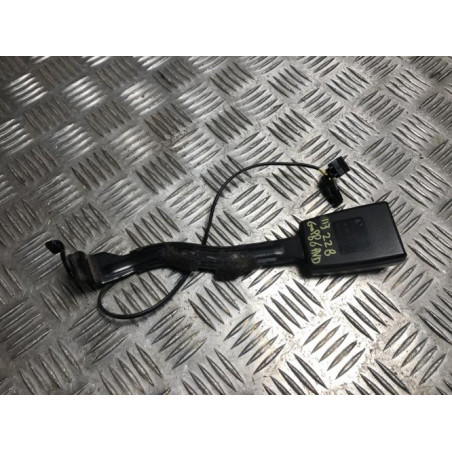 Attache ceinture avant droit VOLKSWAGEN GOLF 6 d’occasion