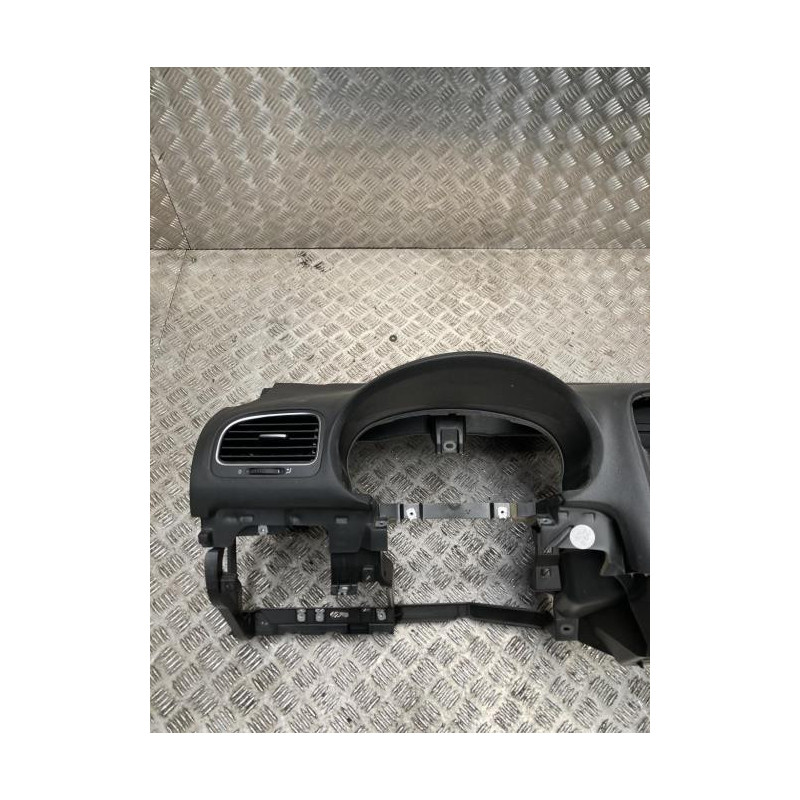 Tableau de bord VOLKSWAGEN GOLF 6 d’occasion