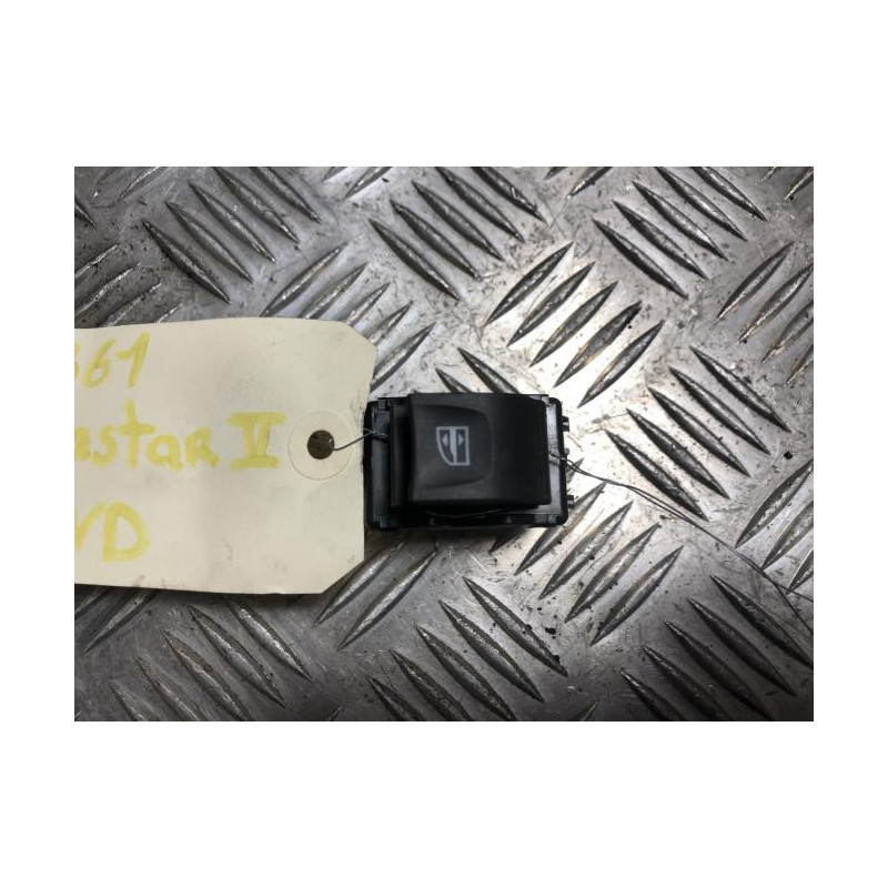 Interrupteur de leve vitre avant droit NISSAN PRIMASTAR 2 d’occasion