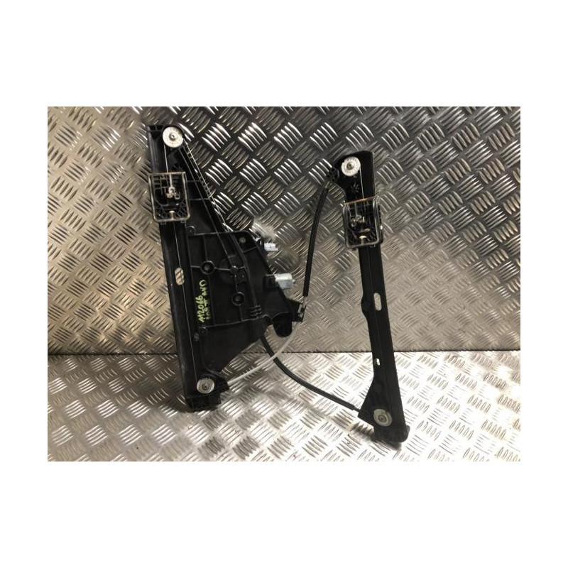 Leve vitre electrique avant droit PEUGEOT 208 2 PHASE 1 d’occasion